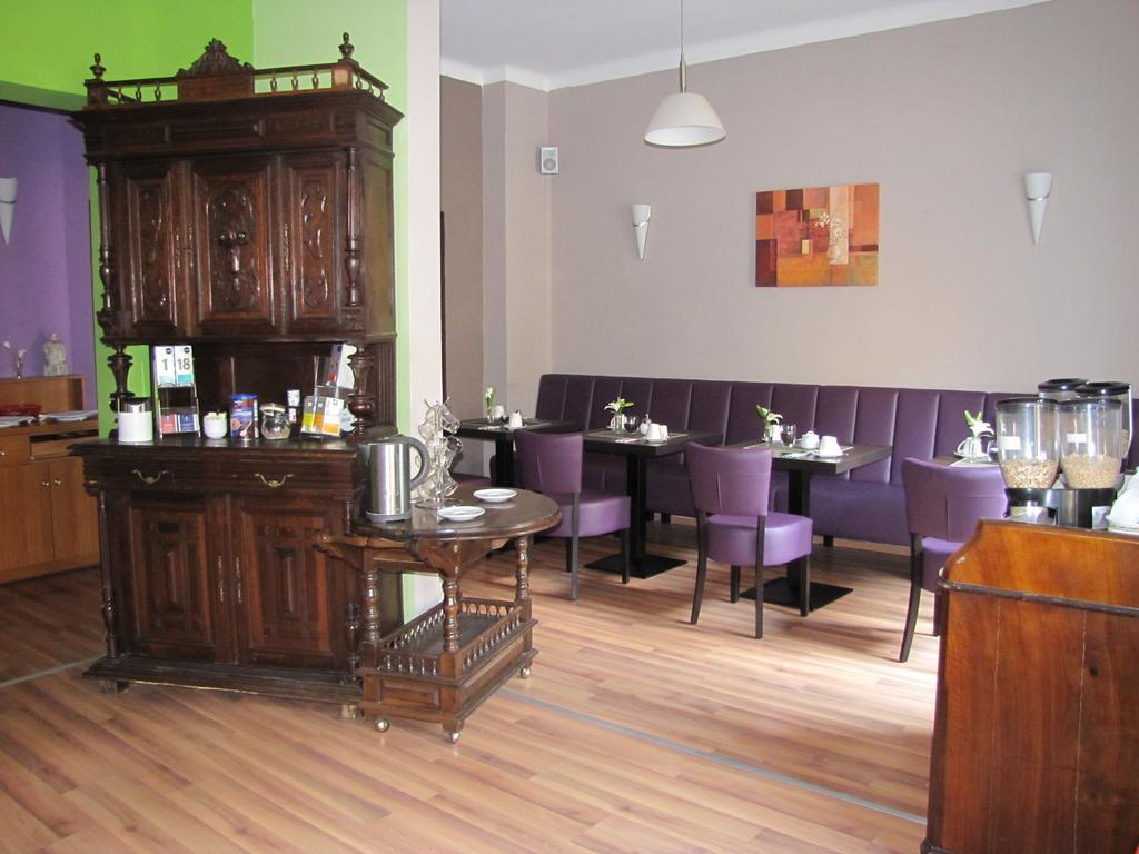 Central Hotel Гера Екстер'єр фото